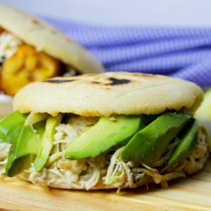Arepa reina pepiada