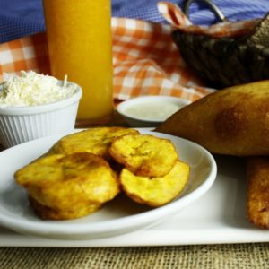 Empanada de tajadas con queso